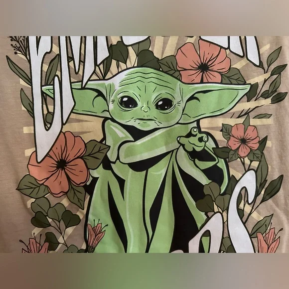 Star Wars Baby Yoda Women’s Juniors Graphic Tee T-shirt Top Short Sleeve - Picture 3 of 11